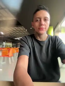 Snapshot of _PhillipBrown chatting on January 2025 12:20:02 PM PhillipBrown online show from January 2025 12:20:02 PM