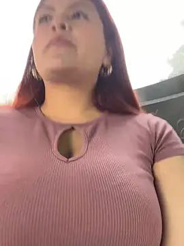 lia moon77 online show from December 2024 07:32:02 PM