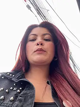 lia moon77 online show from December 2024 07:27:02 PM