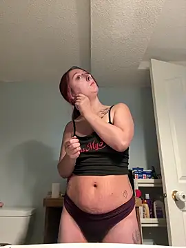 NovaLove2002 online show from September 2025 10:25:01 PM