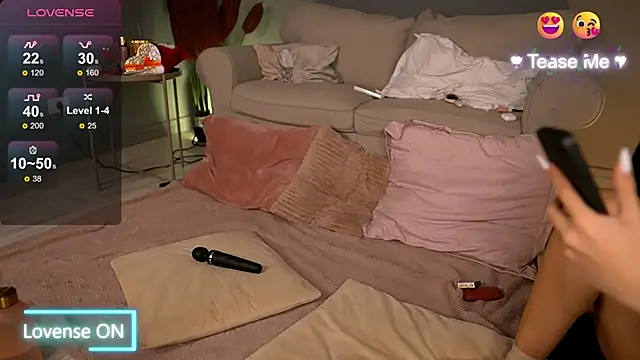 Snapshot of BetsyGonzale chatting on February 2025 04:03:02 AM BetsyGonzale online show from February 2025 04:03:02 AM