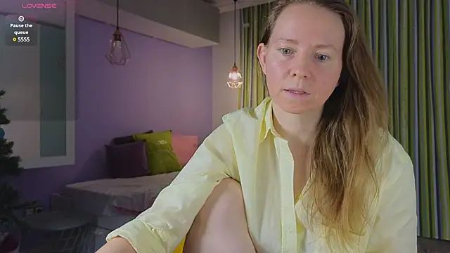 Snapshot of JanePearl chatting on February 2025 05:21:02 AM JanePearl online show from February 2025 05:21:02 AM