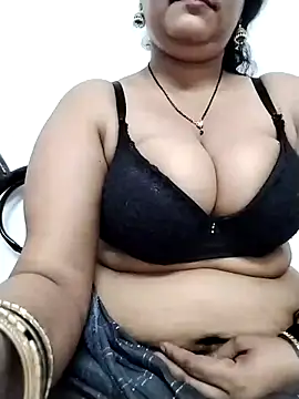 Nyra-23 online show from February 2025 12:03:02 PM