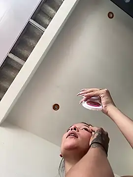 baby lizy online show from February 2025 05:05:02 PM