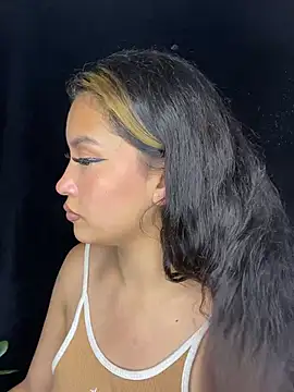 baby lizy online show from March 2025 09:06:02 PM