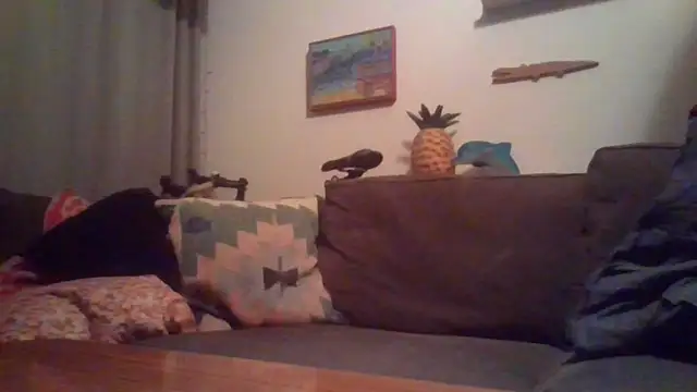 Mclozzz online show from November 2025 06:21:01 PM