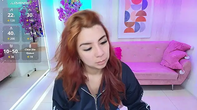 Gabby evanns online show from November 2025 12:04:01 PM