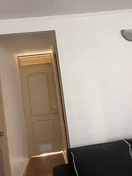 Snapshot of WhiteWomen chatting on November 2025 07:46:02 PM WhiteWomen online show from November 2025 07:46:02 PM