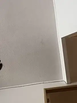 Snapshot of WhiteWomen chatting on December 2025 04:05:01 PM WhiteWomen online show from December 2025 04:05:01 PM