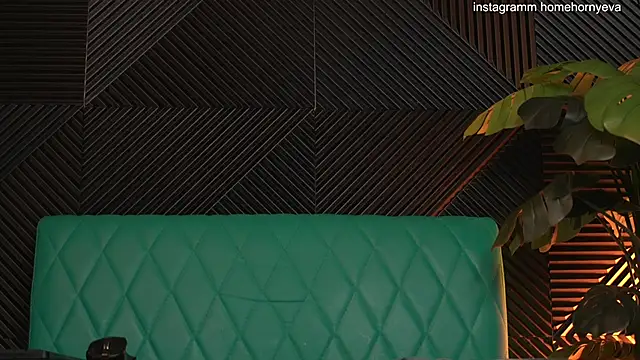 home horny eva online show from March 2025 12:15:02 AM