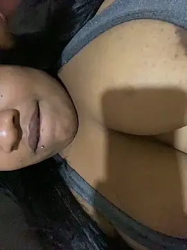 Snapshot of vic_pretynhaa chatting on January 2025 02:20:02 AM vic pretynhaa online show from January 2025 02:20:02 AM