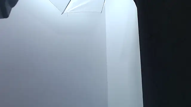 Kitten Hot  online show from February 2026 05:25:02 AM