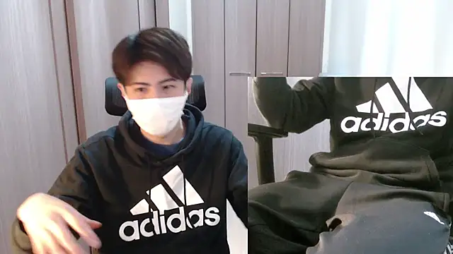 Snapshot of ryota_kkk chatting on March 2026 11:47:01 AM ryota kkk online show from March 2026 11:47:01 AM