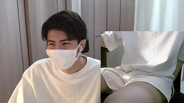 Snapshot of ryota_kkk chatting on April 2026 12:14:01 PM ryota kkk online show from April 2026 12:14:01 PM