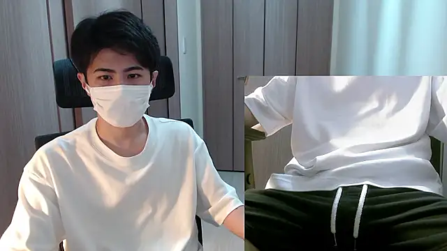 Snapshot of ryota_kkk chatting on July 2026 11:26:01 AM ryota kkk online show from July 2026 11:26:01 AM
