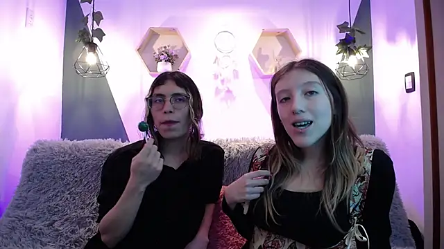 BRIAR AND BLAIR online show from December 2024 02:05:02 PM