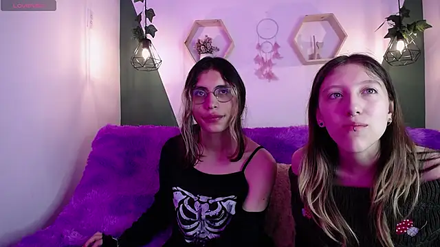 BRIAR AND BLAIR online show from December 2024 01:32:02 PM