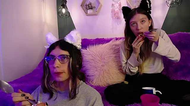 BRIAR AND BLAIR online show from January 2025 01:35:01 PM