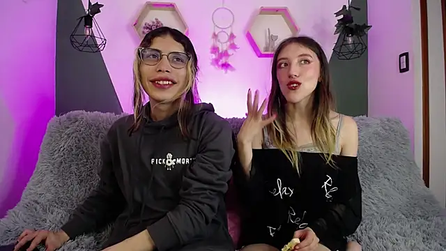 BRIAR AND BLAIR online show from February 2025 02:04:01 PM