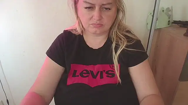 Meliss Official9 online show from July 2026 06:31:01 AM