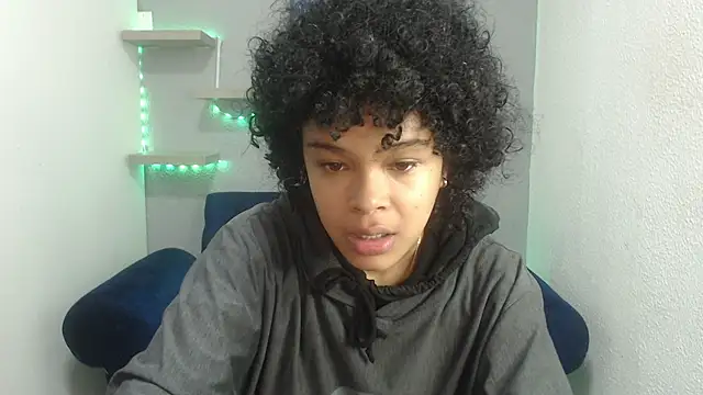 Snapshot of vainillaplaypussy chatting on October 2025 12:28:02 PM vainillaplaypussy online show from October 2025 12:28:02 PM