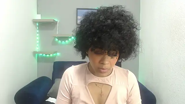 Snapshot of vainillaplaypussy chatting on October 2025 12:27:02 PM vainillaplaypussy online show from October 2025 12:27:02 PM