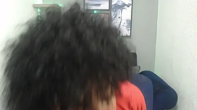 Snapshot of vainillaplaypussy chatting on October 2025 12:28:01 PM vainillaplaypussy online show from October 2025 12:28:01 PM