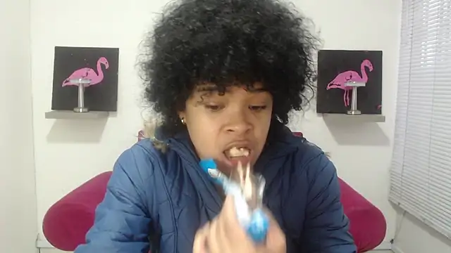 Snapshot of vainillaplaypussy chatting on October 2025 03:19:01 PM vainillaplaypussy online show from October 2025 03:19:01 PM