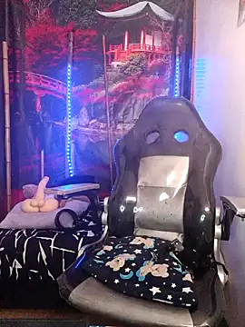 Snapshot of dark_doll5 chatting on December 2024 04:14:02 AM dark doll5 online show from December 2024 04:14:02 AM