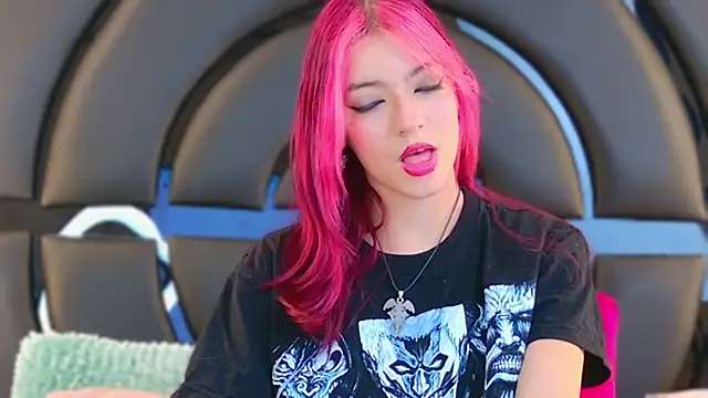 Snapshot of ElizabetthKitty chatting on February 2025 06:59:01 PM ElizabetthKitty online show from February 2025 06:59:01 PM