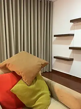 Alice Biel online show from January 2025 12:45:01 AM