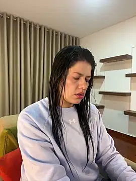 Alice Biel online show from January 2025 10:54:01 AM