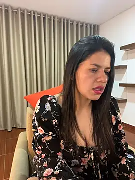 Alice Biel online show from January 2025 12:51:02 AM