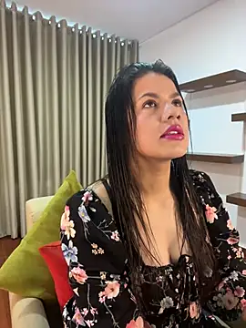 Alice Biel online show from February 2025 02:21:01 PM