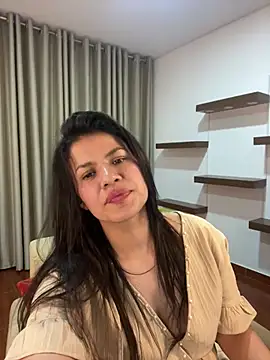 Alice Biel online show from March 2025 04:49:02 AM