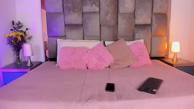 Snapshot of Sofi_Vasquez chatting on February 2026 11:12:02 PM Sofi Vasquez online show from February 2026 11:12:02 PM