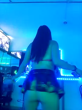 bbferlinaa online show from February 2026 05:53:01 PM