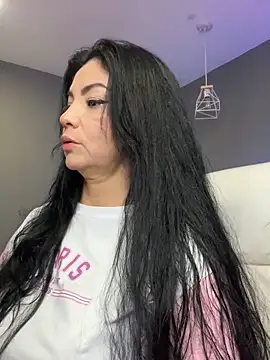 Hot beauty   online show from October 2025 12:32:01 AM