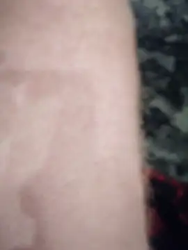 Snapshot of Warumnicht1980 chatting on November 2025 07:43:02 AM Warumnicht1980 online show from November 2025 07:43:02 AM