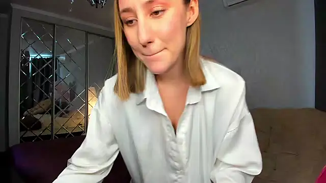 MelodyOfLovee online show from January 2025 08:53:02 AM