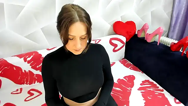 Snapshot of Sweet_Lanaaaaa chatting on February 2026 02:02:02 PM Sweet Lanaaaaa online show from February 2026 02:02:02 PM