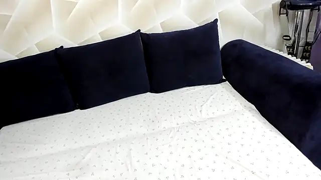 Snapshot of Sweet_Lanaaaaa chatting on February 2026 02:48:01 PM Sweet Lanaaaaa online show from February 2026 02:48:01 PM