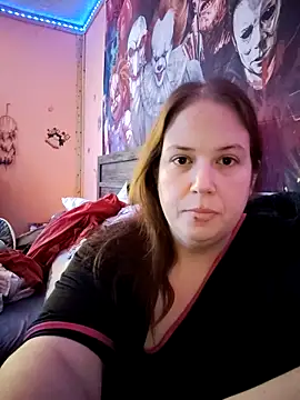 023Longandjuicy online show from December 2025 05:22:02 PM