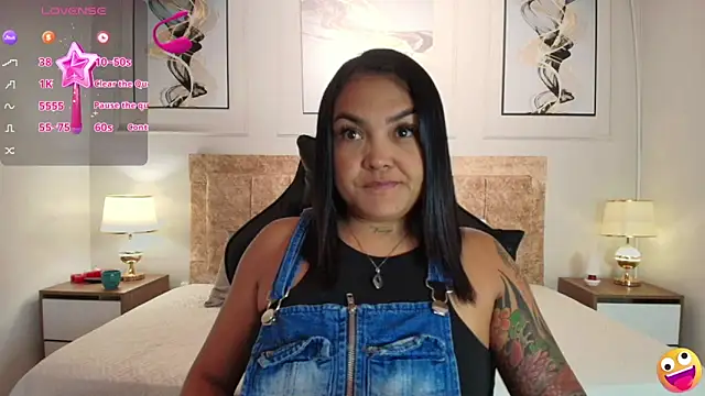 lyn adamns online show from December 2024 12:12:02 AM