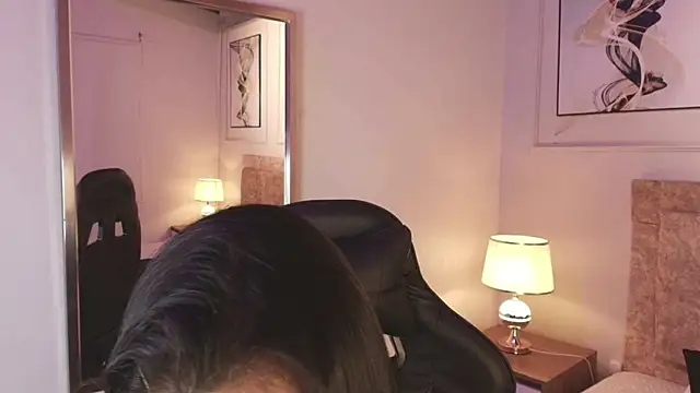 lyn adamns online show from January 2025 11:12:02 PM