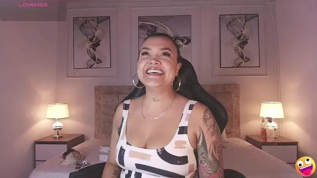 lyn adamns online show from February 2025 10:03:01 PM