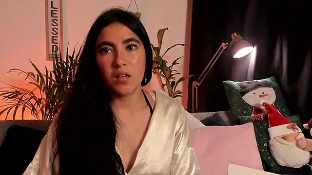 Snapshot of Serenity_Day chatting on December 2024 11:08:02 PM Serenity Day online show from December 2024 11:08:02 PM