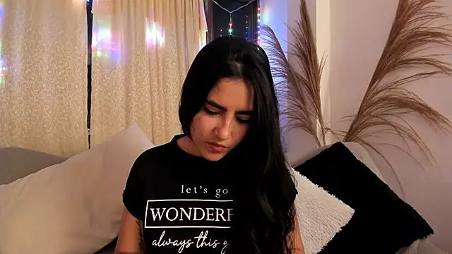 Serenity Day online show from December 2025 03:04:02 AM