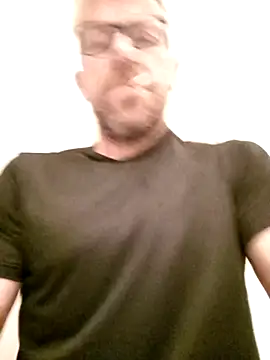 jonyfree1978 online show from October 2025 05:51:01 AM