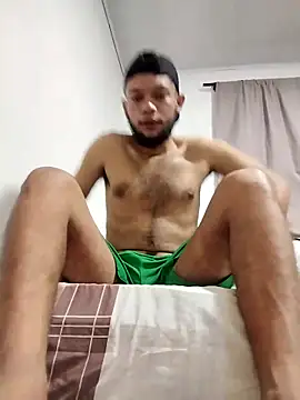 Snapshot of Zombra_42 chatting on December 2024 06:44:01 AM Zombra 42 online show from December 2024 06:44:01 AM